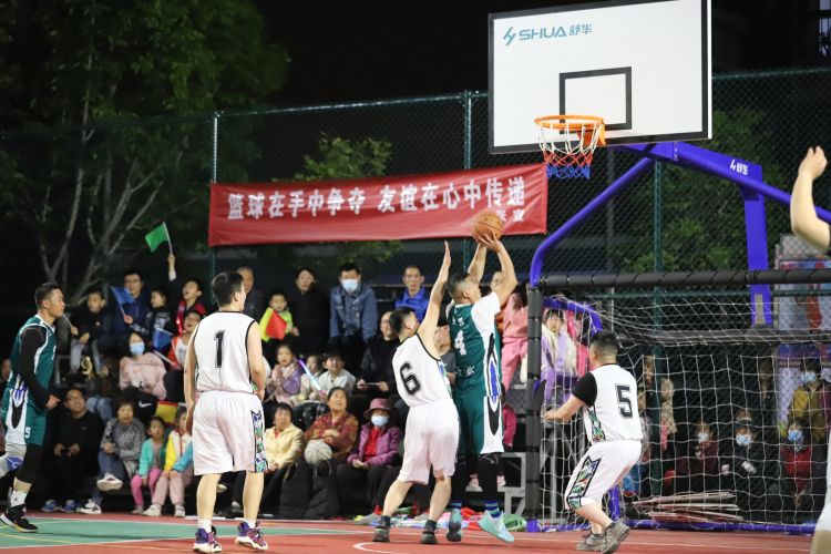 泰不仅